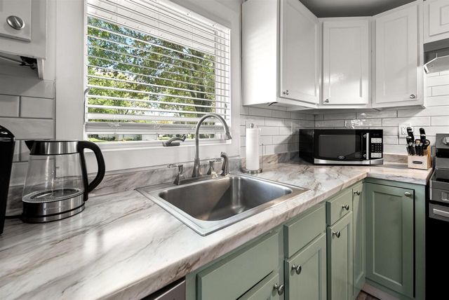 3531 N RICHMOND STREET, Appleton, WI 54911