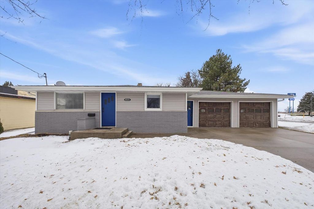 3531 N RICHMOND STREET, Appleton, WI 54911