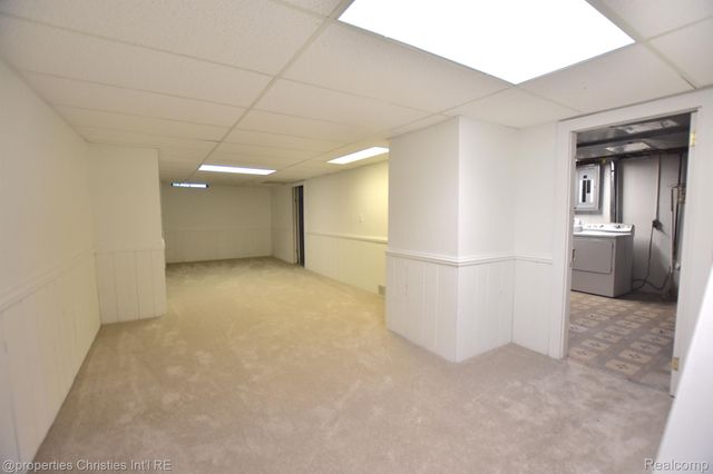 4217 COVERED BRIDGE Road, Bloomfield Charter Township, MI 48302