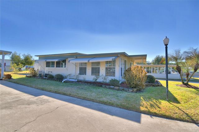 112 PARADISE LANE, Auburndale, FL 33823