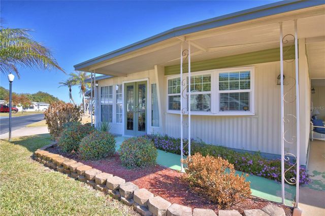 112 PARADISE LANE, Auburndale, FL 33823