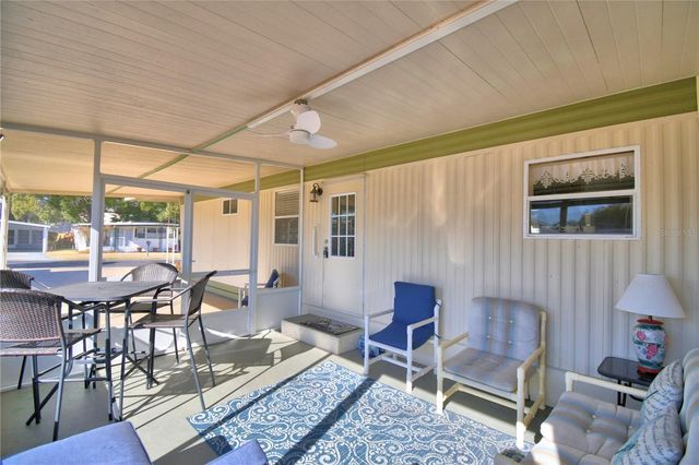 112 PARADISE LANE, Auburndale, FL 33823