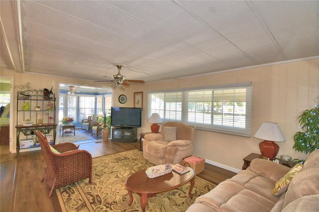 112 PARADISE LANE, Auburndale, FL 33823