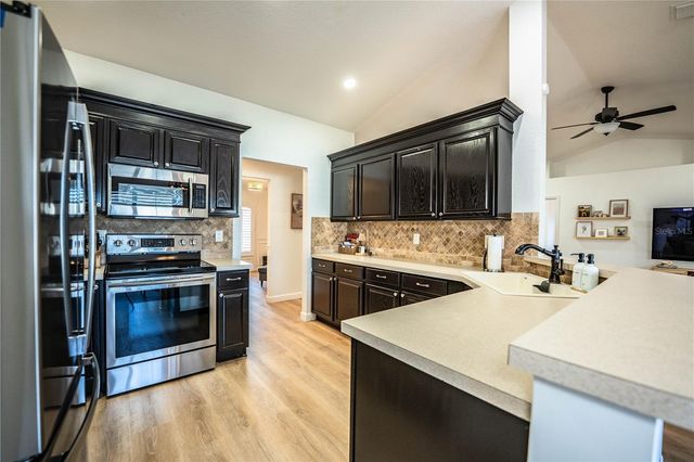 2730 HIGHLANDS CREEK DRIVE, Lakeland, FL 33813