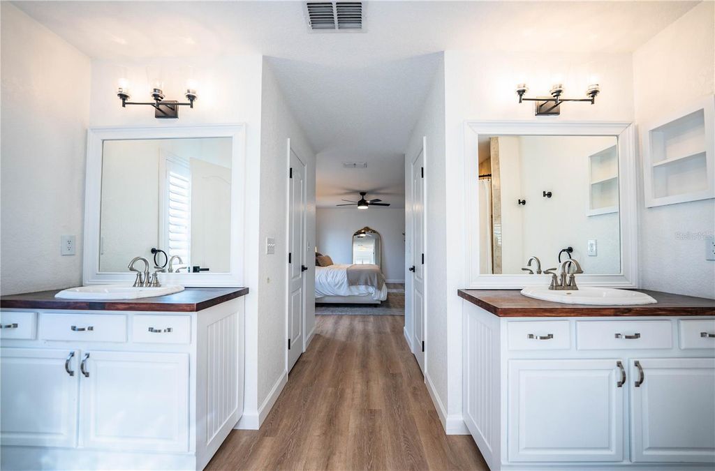 Image 21 of property listing at 2730 HIGHLANDS CREEK DRIVE, Lakeland, FL 33813