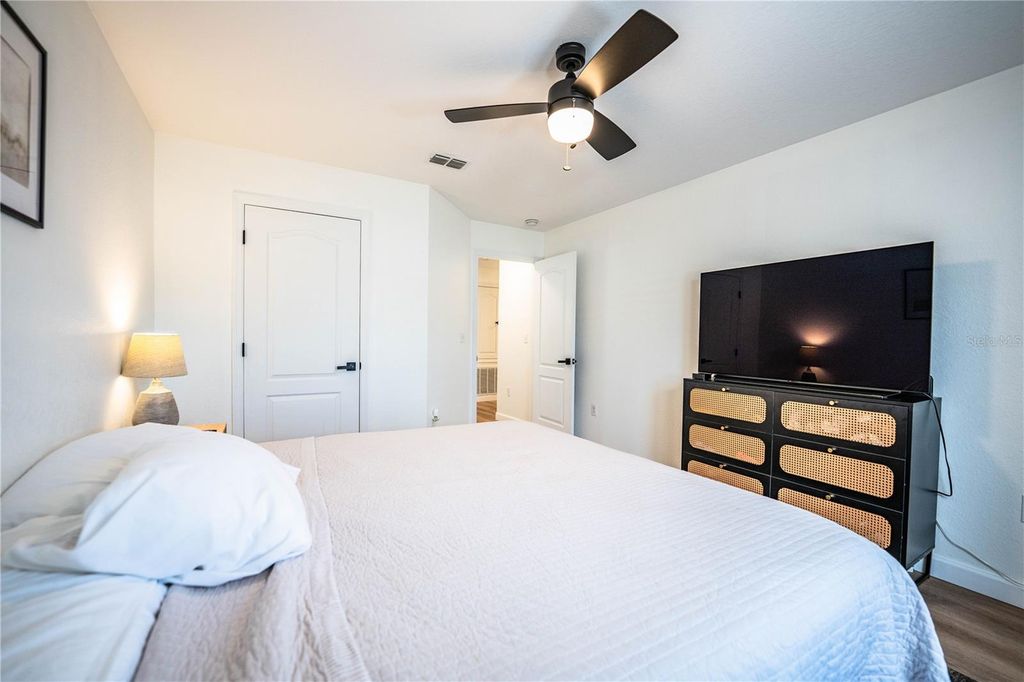 Image 27 of property listing at 2730 HIGHLANDS CREEK DRIVE, Lakeland, FL 33813