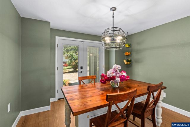 1723 Lincoln St NW, Albany, OR 97321