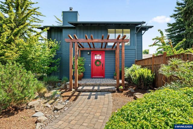 1723 Lincoln St NW, Albany, OR 97321