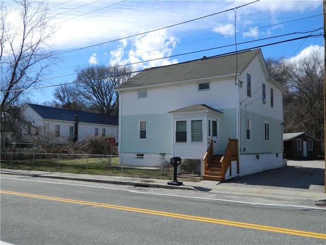 182 Simmonsville Avenue, Johnston, RI 02919