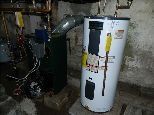 182 Simmonsville Avenue, Johnston, RI 02919