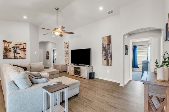 909 INVERNESS WAY, Lake Alfred, FL 33850