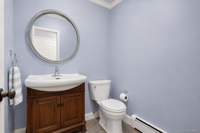 6 Lea Avenue, Manorville, NY 11949