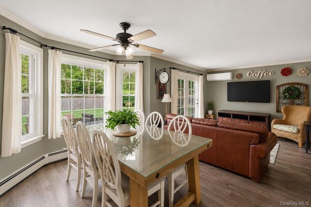 6 Lea Avenue, Manorville, NY 11949