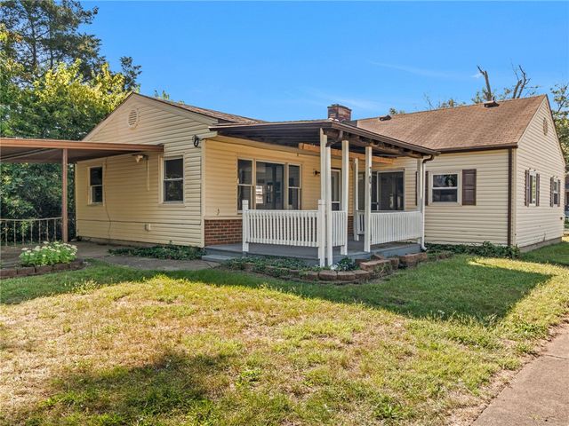 701 16th Avenue, Middletown, OH 45044
