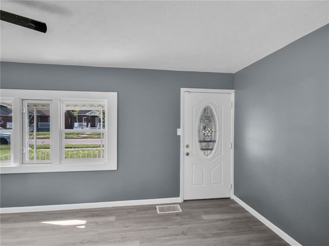 701 16th Avenue, Middletown, OH 45044