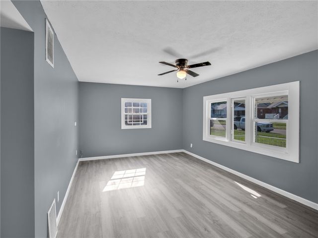 701 16th Avenue, Middletown, OH 45044