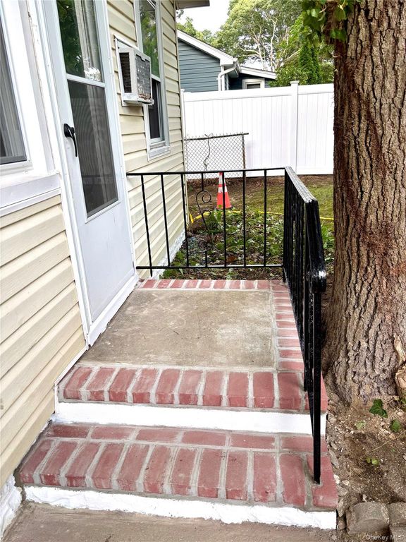 103 Maple Street S, Lake Grove, NY 11755 — photo 2