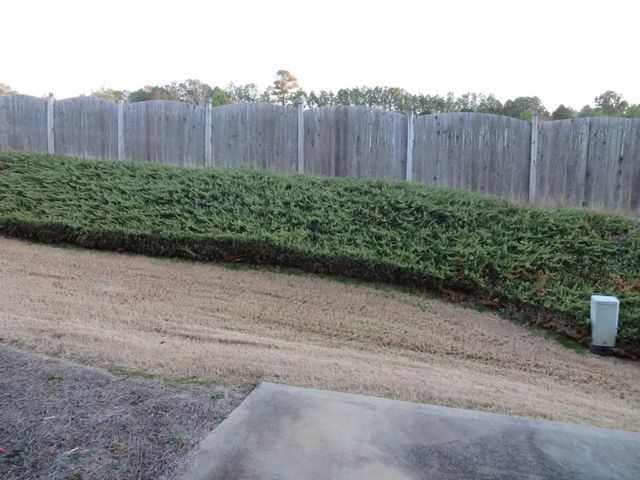 2190 Hawks Bluff Trail, Lawrenceville, GA 30044