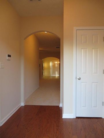 2190 Hawks Bluff Trail, Lawrenceville, GA 30044