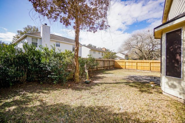 822 Hyacinth, Missouri City, TX 77459