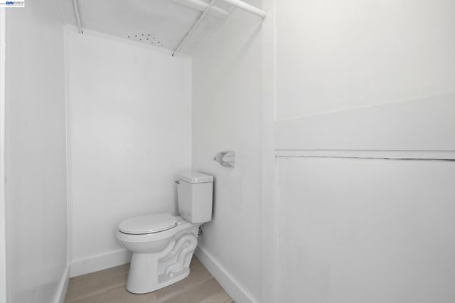 23 Stoneyford Ave, San Francisco, CA 94112