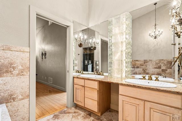 50 Aberdeen Bluff, Pueblo, CO 81004