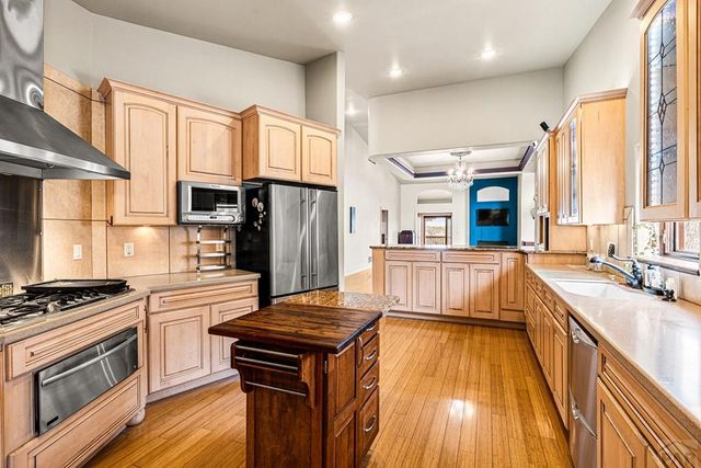 50 Aberdeen Bluff, Pueblo, CO 81004