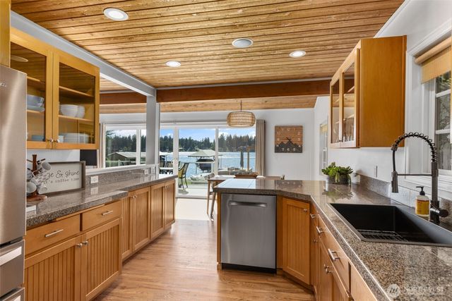 29873 232nd Avenue SE, Black Diamond, WA 98010