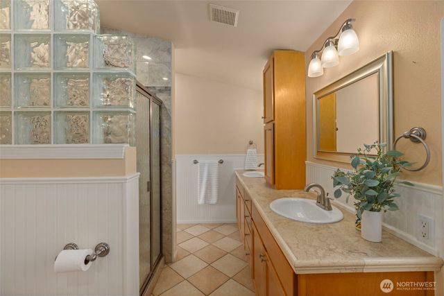 29873 232nd Avenue SE, Black Diamond, WA 98010
