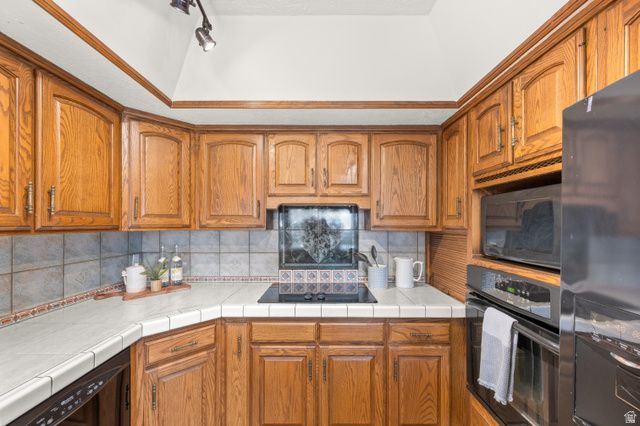 1805 ACORN CIR, Ogden, UT 84403