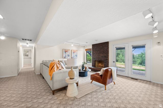 1805 ACORN CIR, Ogden, UT 84403