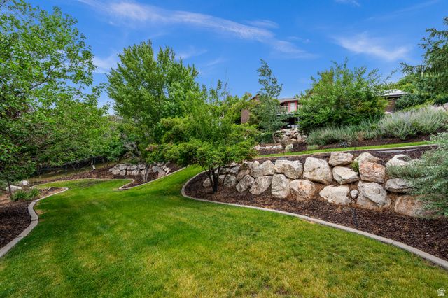 1805 ACORN CIR, Ogden, UT 84403