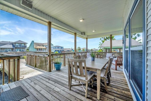 28 Dolphin Street, Bayou Vista, TX 77563