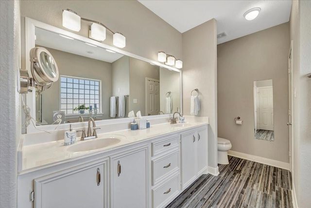 28 Dolphin Street, Bayou Vista, TX 77563