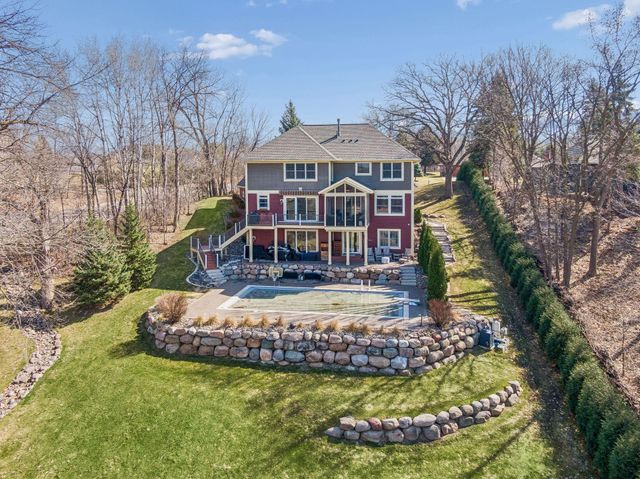 805 Forest Arms Lane, Mound, MN 55364