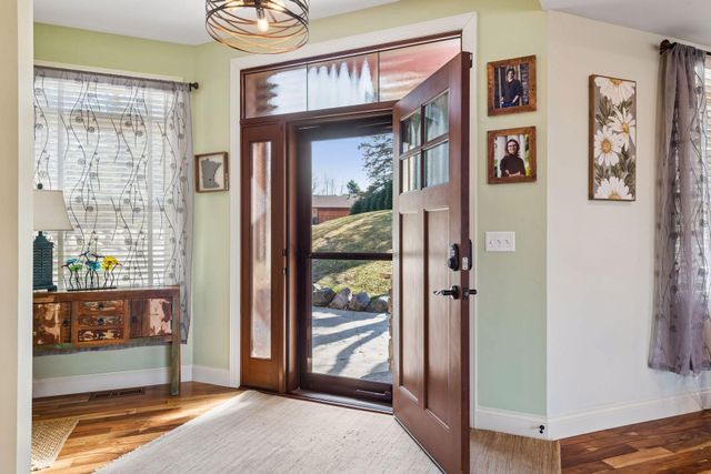 805 Forest Arms Lane, Mound, MN 55364