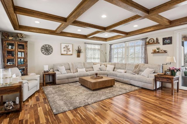 805 Forest Arms Lane, Mound, MN 55364