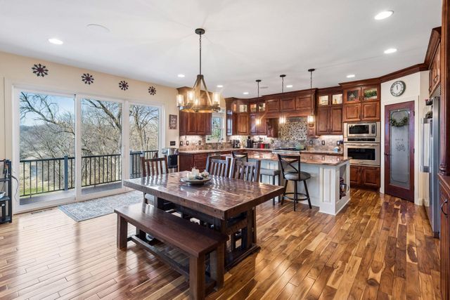 805 Forest Arms Lane, Mound, MN 55364