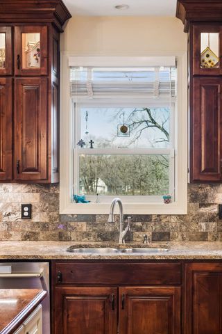 805 Forest Arms Lane, Mound, MN 55364