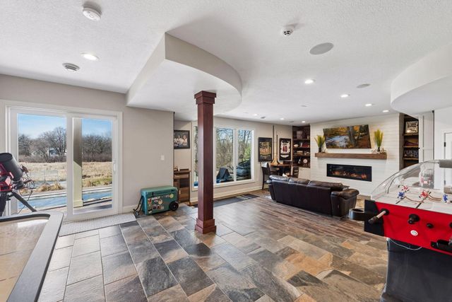 805 Forest Arms Lane, Mound, MN 55364