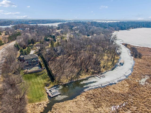 805 Forest Arms Lane, Mound, MN 55364