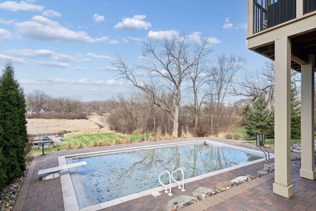 805 Forest Arms Lane, Mound, MN 55364