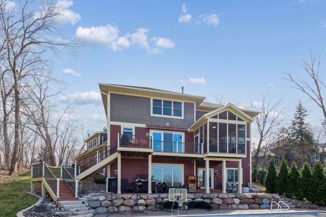 805 Forest Arms Lane, Mound, MN 55364