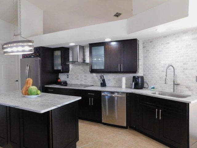 680 Manhattan Street E, Lehigh Acres, FL 33974