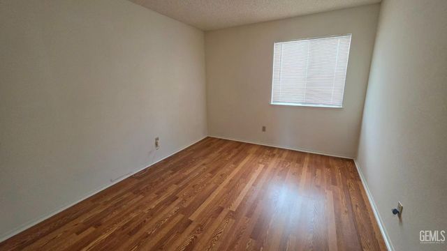 5812 El Camino Avenue, Bakersfield, CA 93313