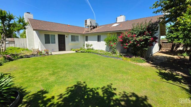 5812 El Camino Avenue, Bakersfield, CA 93313