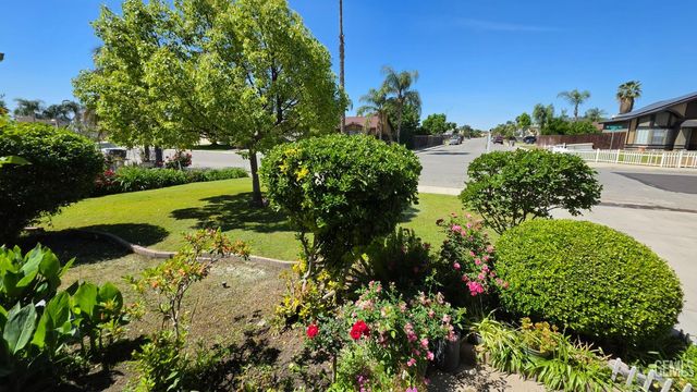 5812 El Camino Avenue, Bakersfield, CA 93313