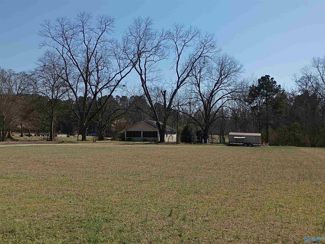 280 Blythe Mcdaniel Drive, Gadsden, AL 35901