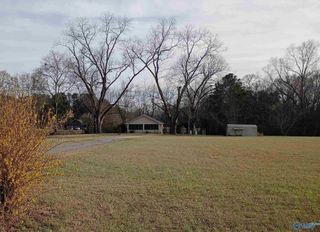 280 Blythe Mcdaniel Drive, Gadsden, AL 35901