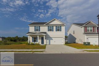 122 Joann Lewis Lane, Hinesville, GA 31313